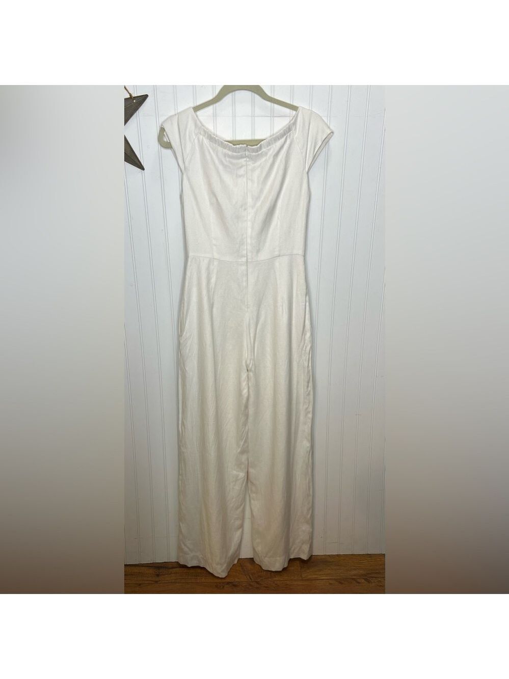 Gal Meets Glam Elegant Cream Jumpsuit Size 2 - Picture 7 of 16